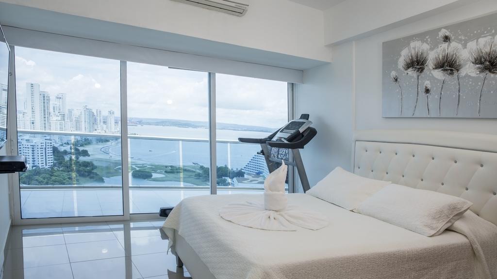 Ocean View Spacious Penthouses With Big Terraces And Over 318 Square Meters *