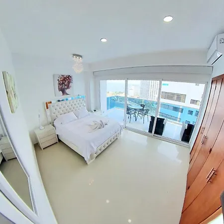 Ocean View Spacious Penthouses With Big Terraces And Over 318 Square Meters Apartment Cartagena